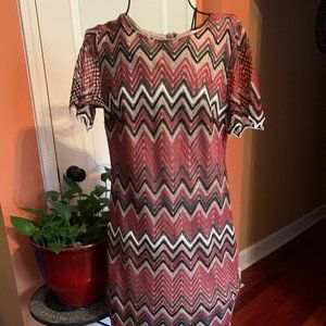 Est-1946 Zig Zag Design Dress